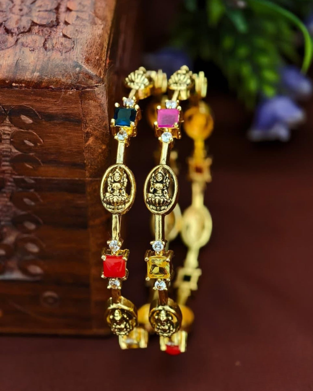 Kundan Temple Bangles s 90055