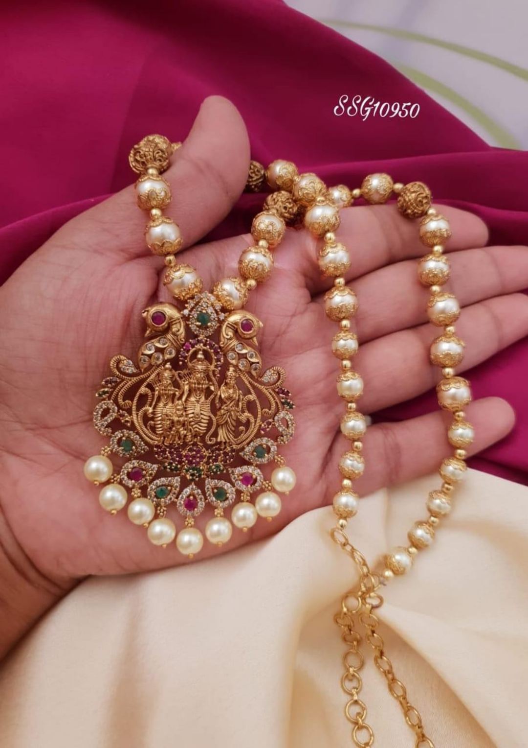 Kundan and beads temple jewelry necklace ssg 10950
