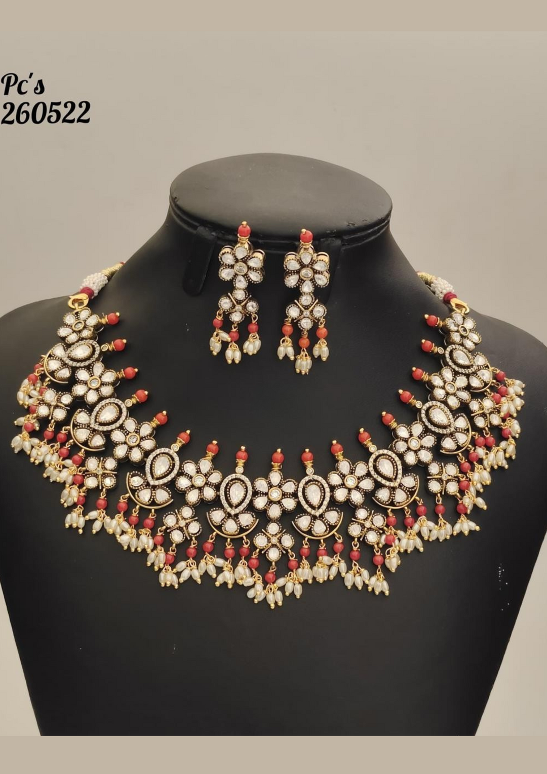 Victorian necklace with earrings pcs 260522