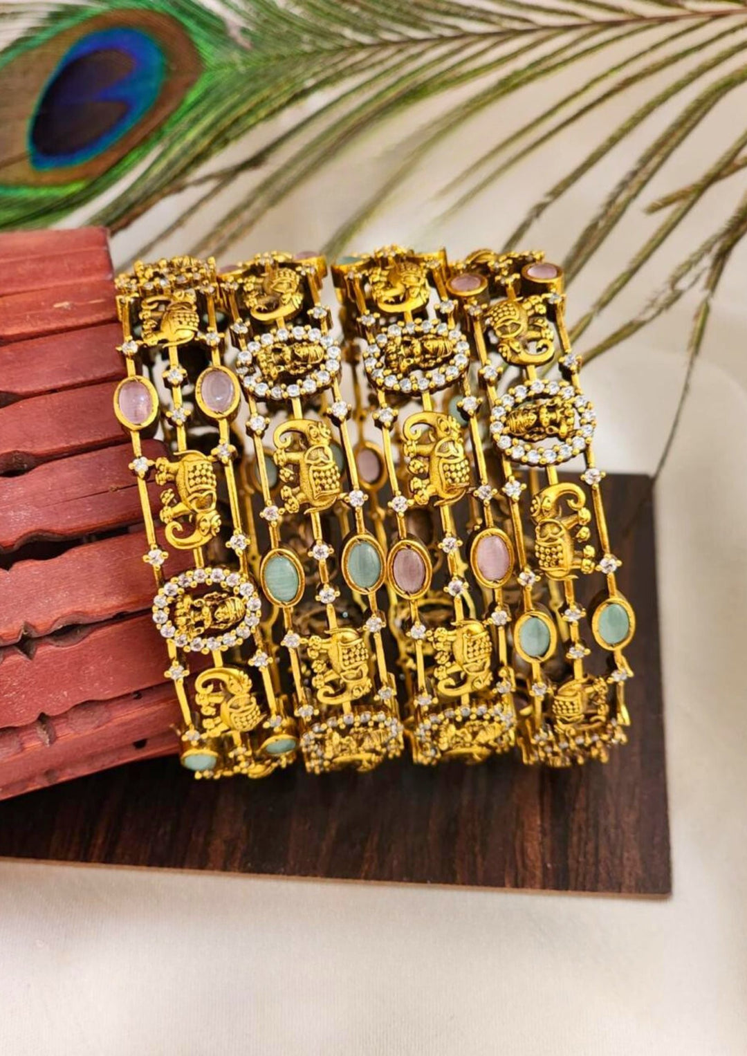 Kundan stone temple jewelry bangles r101080 (set of 4)