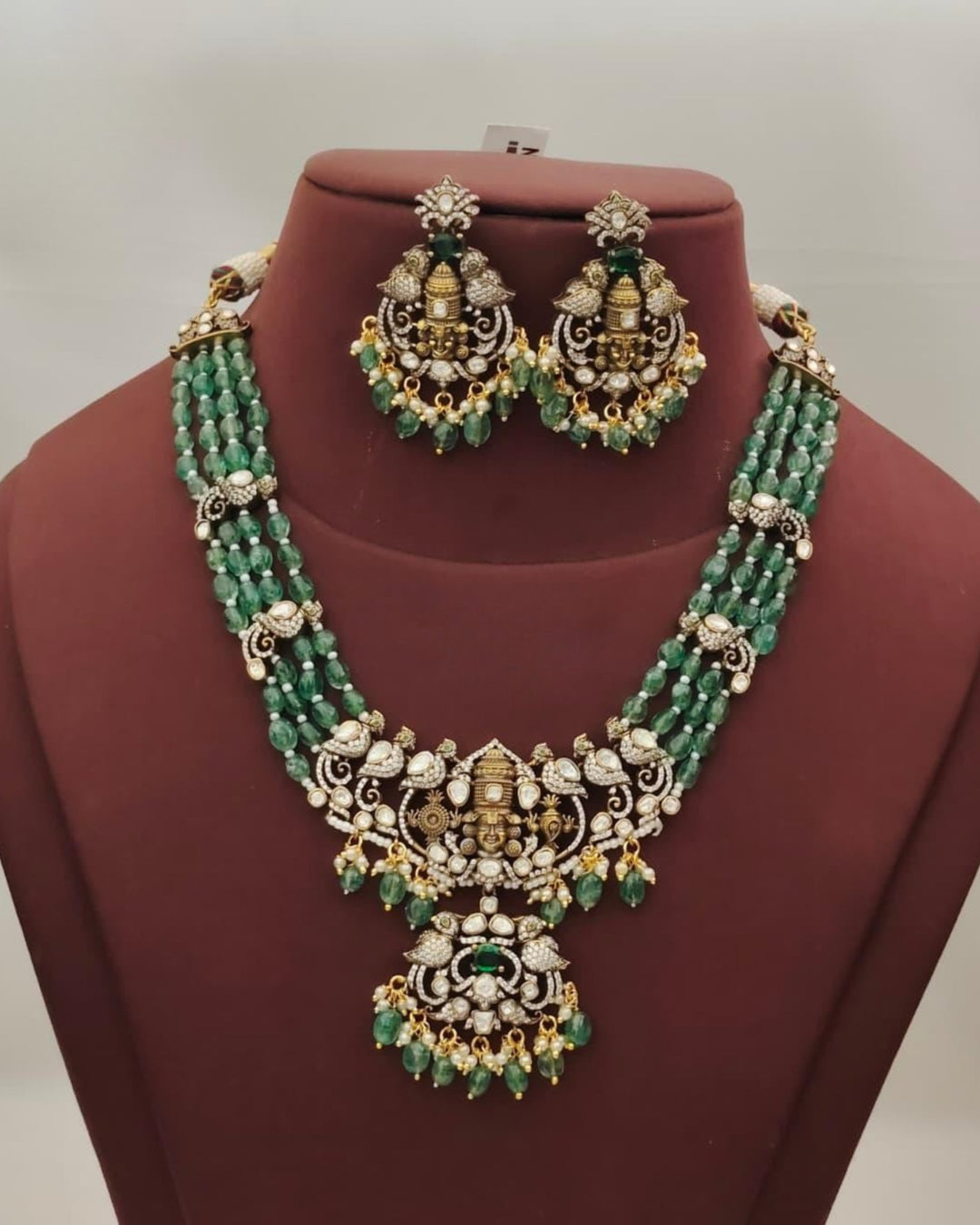 Kundan & Beads Temple Necklace with Earrings s 500064