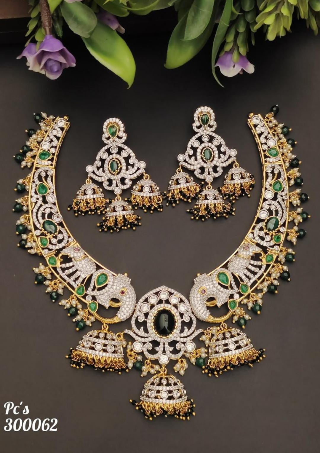 Kundan and beads necklace with earrings pcs 300062