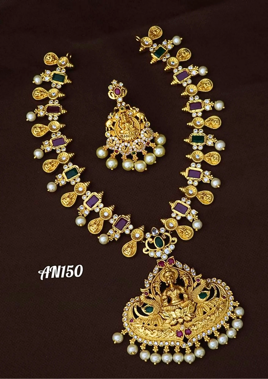 Kundan and beads temple jewelry necklace with earrings AN 150