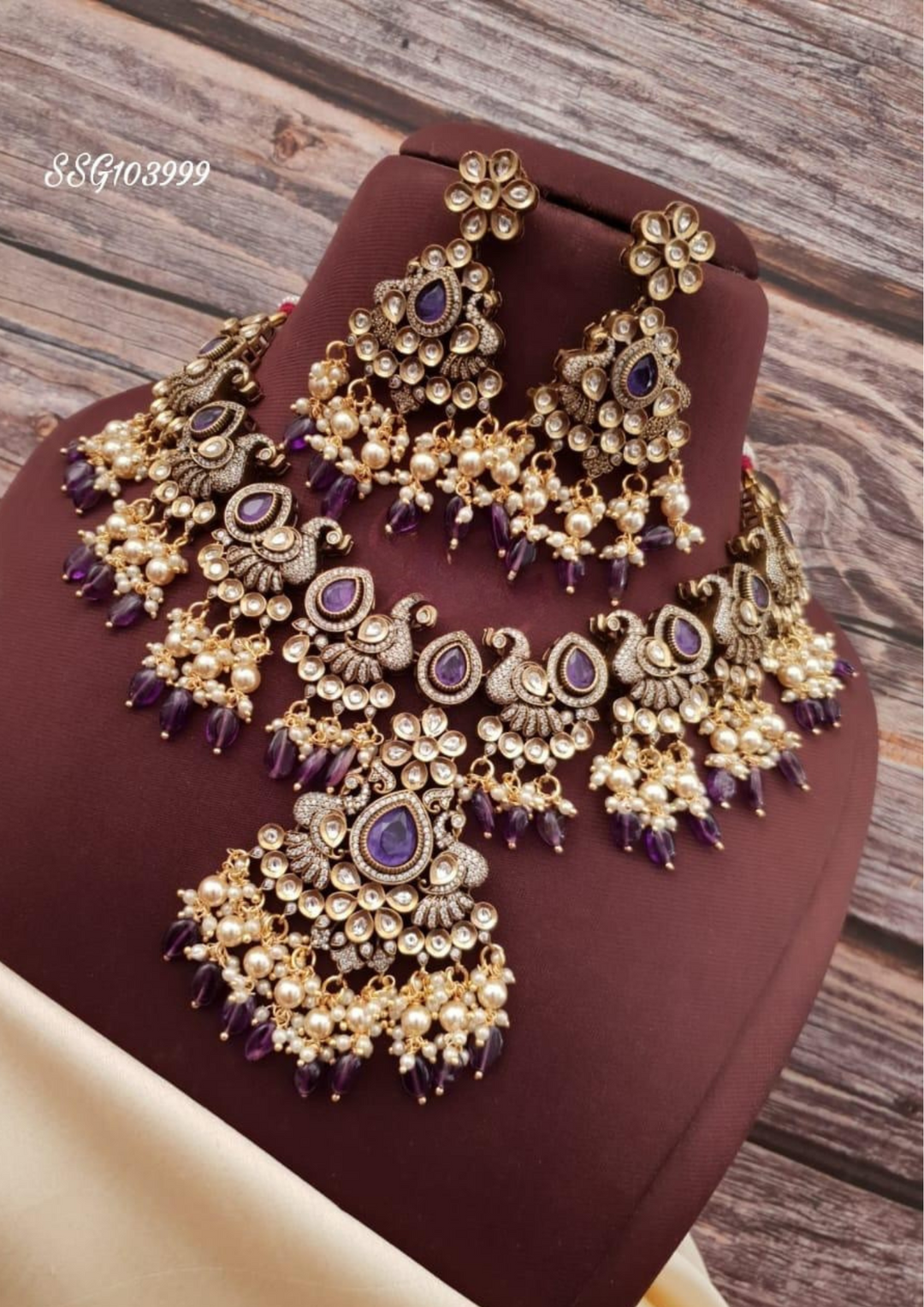 Kundan and beads necklace with earrings ssg 103999