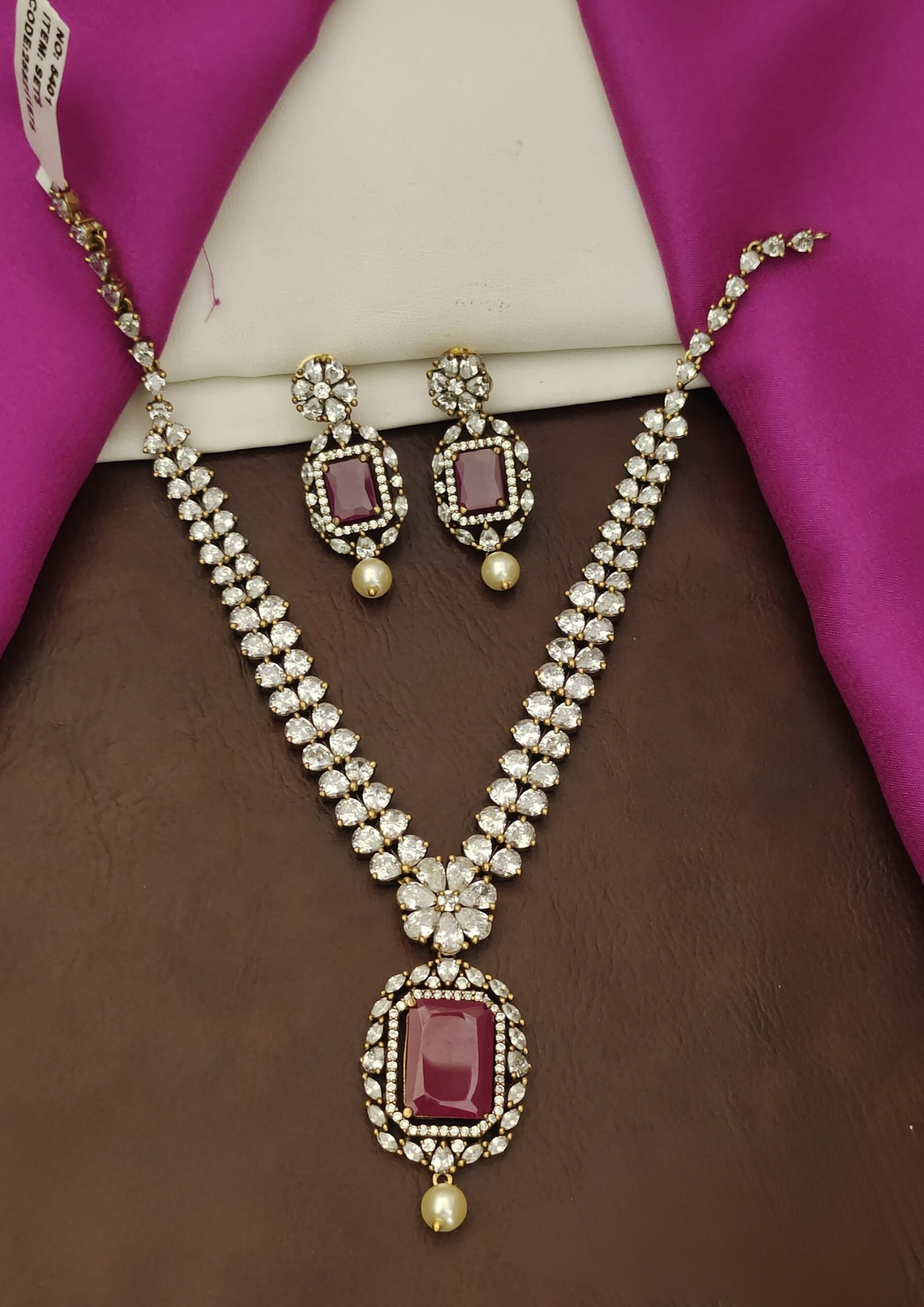 Victorian jewellery necklace set with earrings s200061