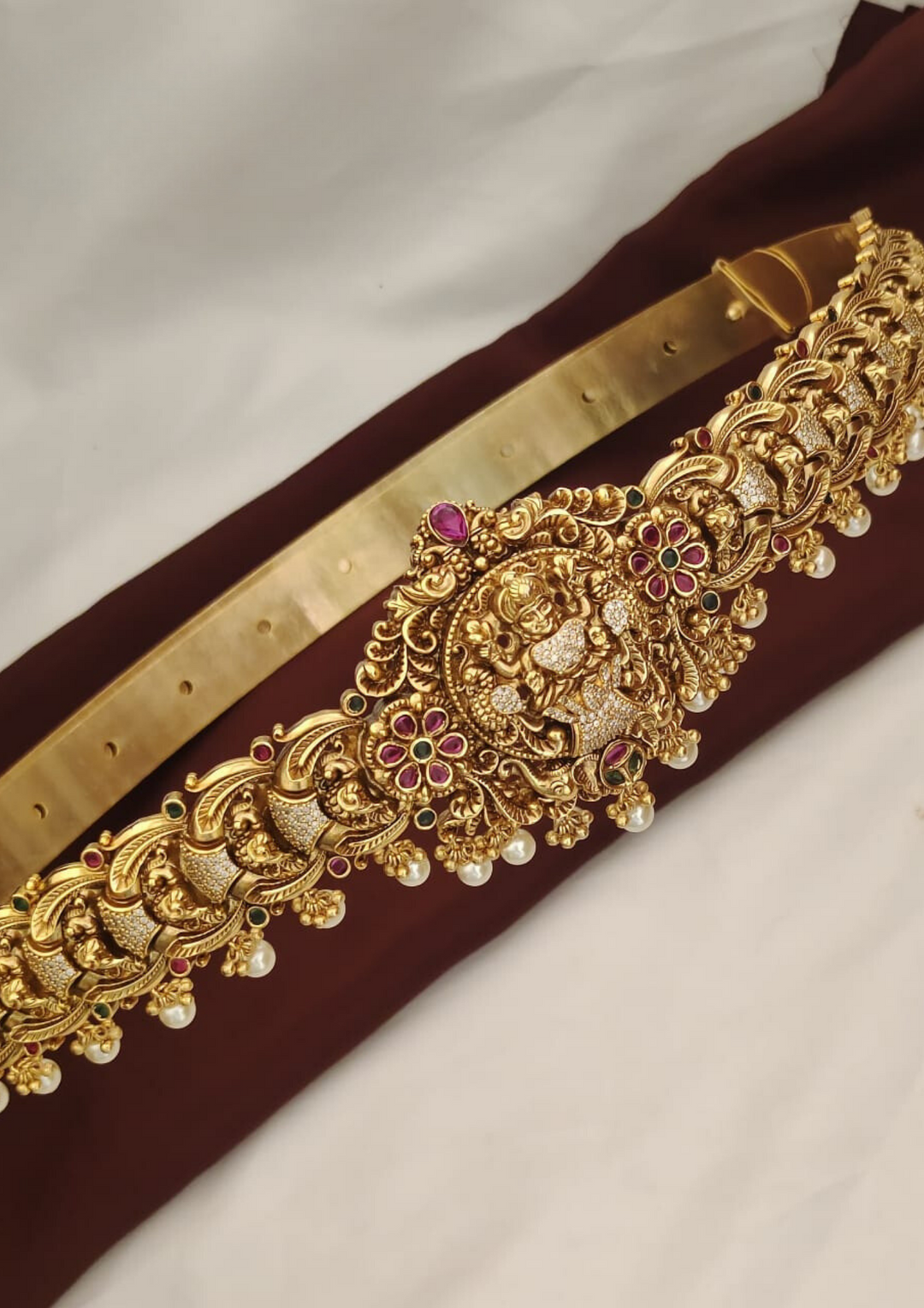 Kundan and beads temple jewelry hipbelt (vaddanam) pcs 560025