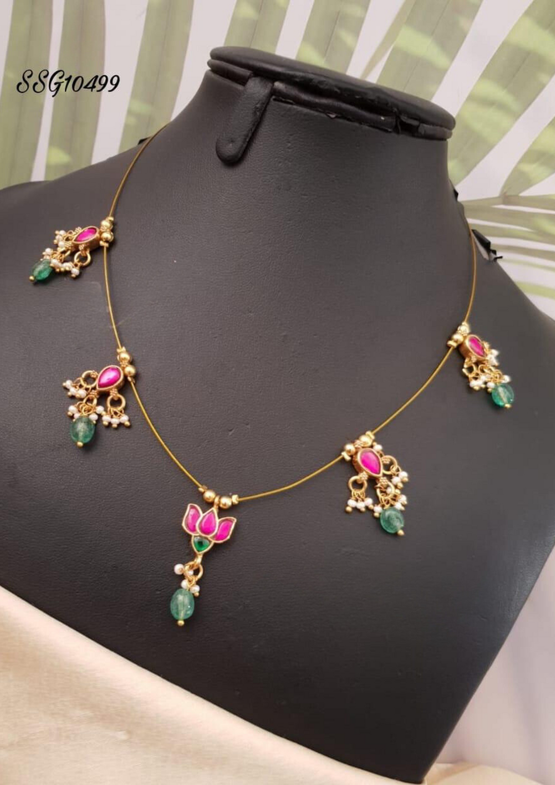Jadau Kundan and beads necklace g10499