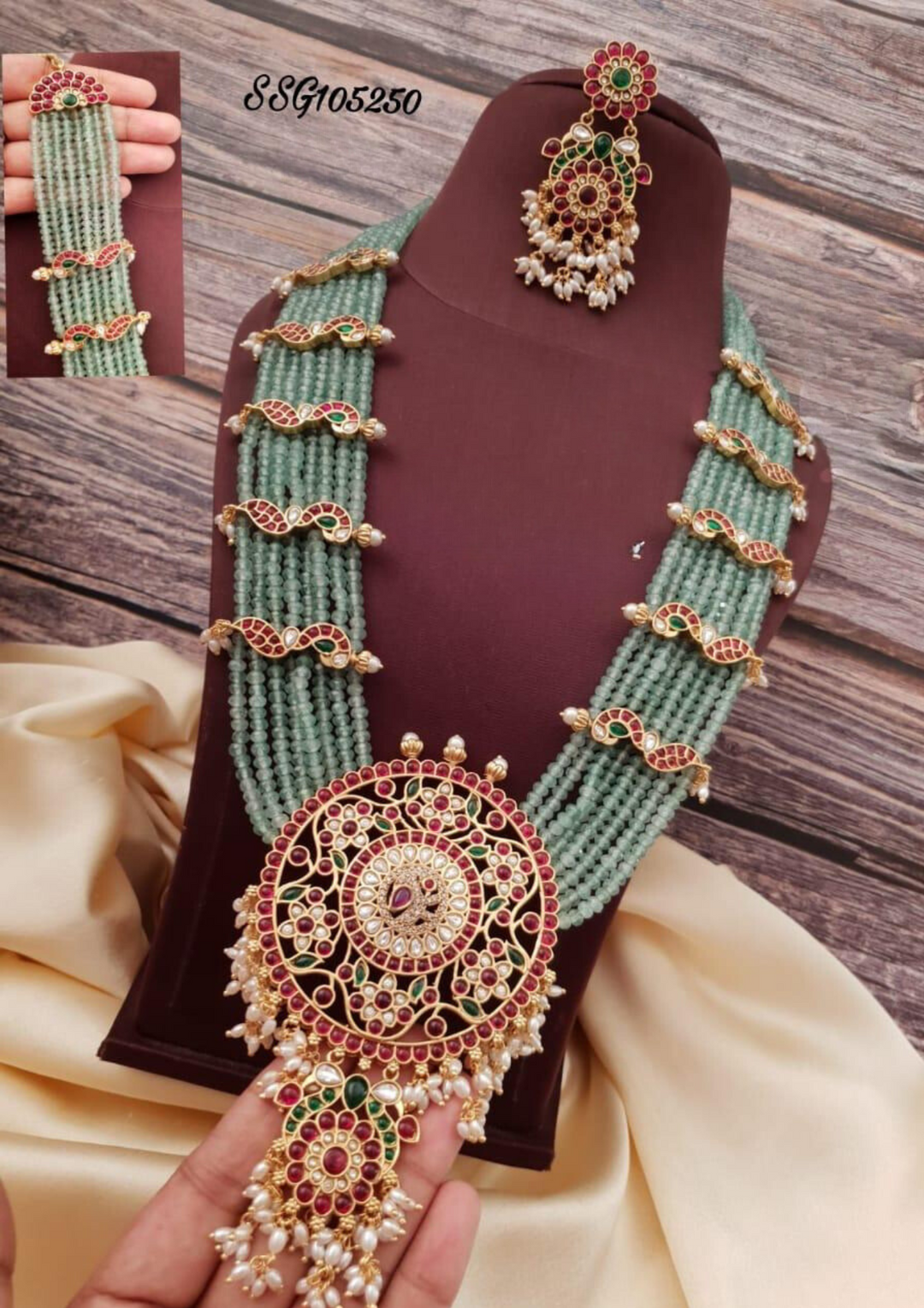 Kundan and beads necklace with earrings ssg 105250