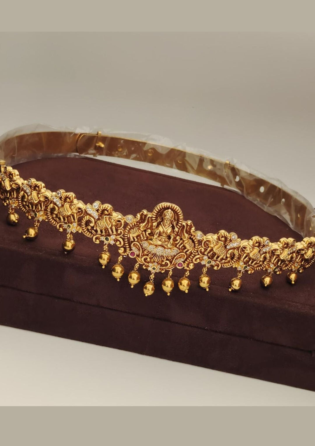 Kundan and beads temple jewellery kids hipbelt (vaddanam) pcs 290052