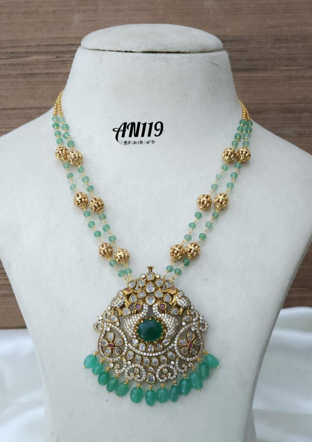 Kundan and beads necklace AN 119