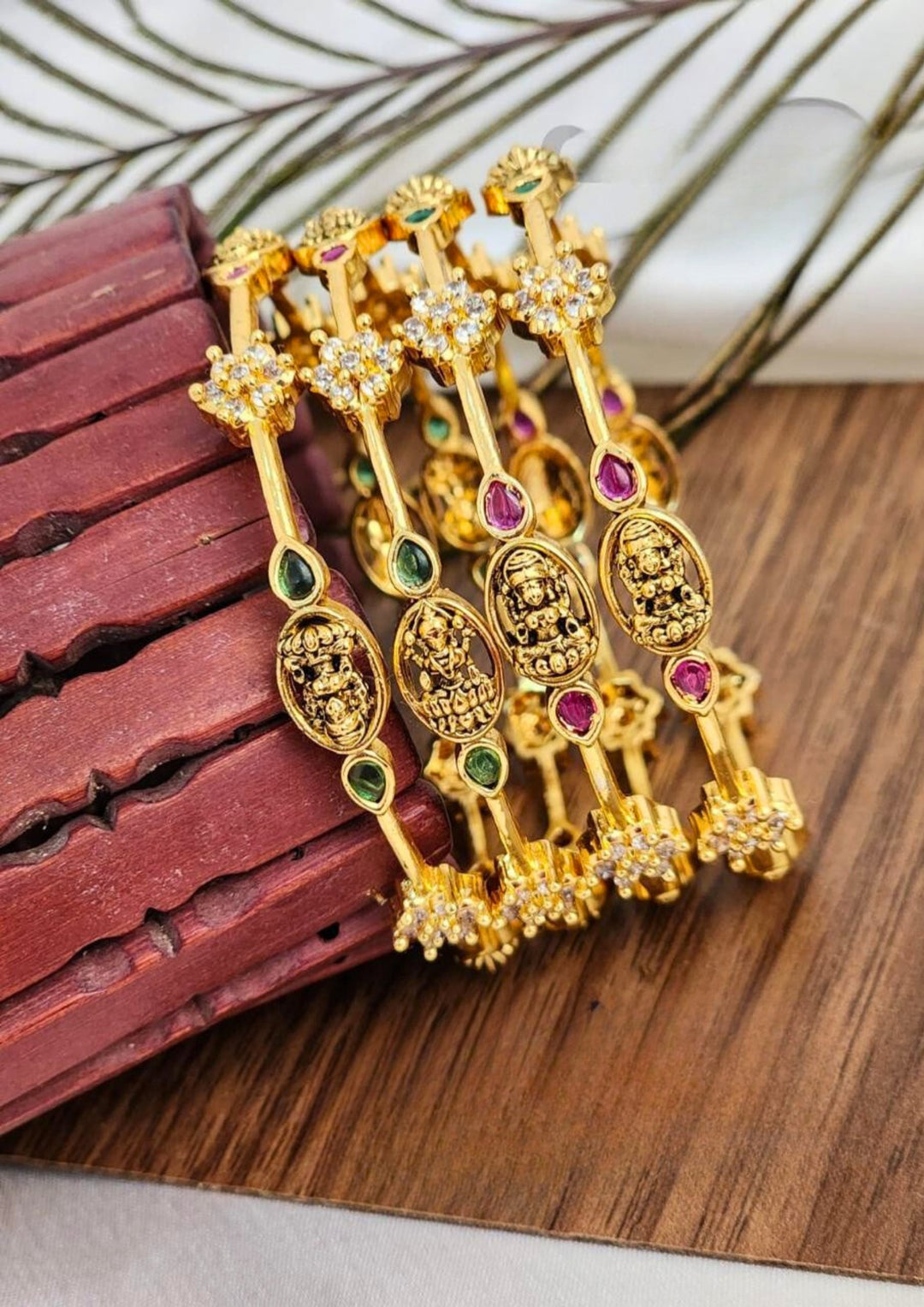 Kundan stone temple jewelry bangles r101120 (set of 4)