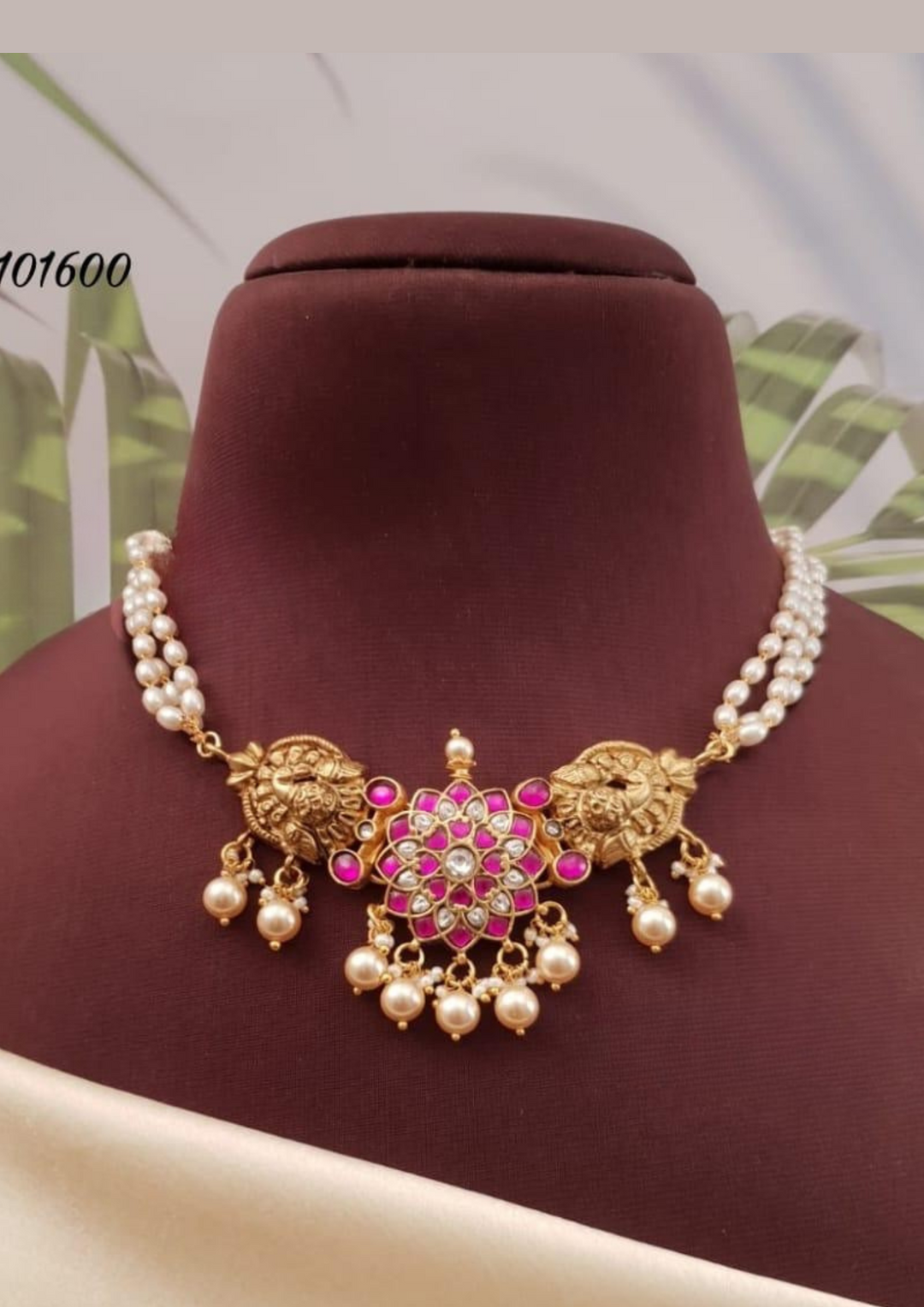 Jadau kundan and beads necklace g101600