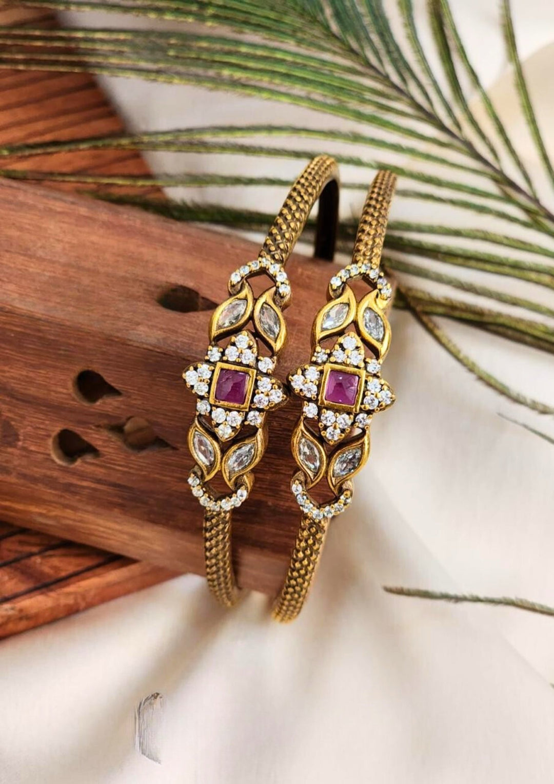 Kundan stone bangles r10399 (set of 2)