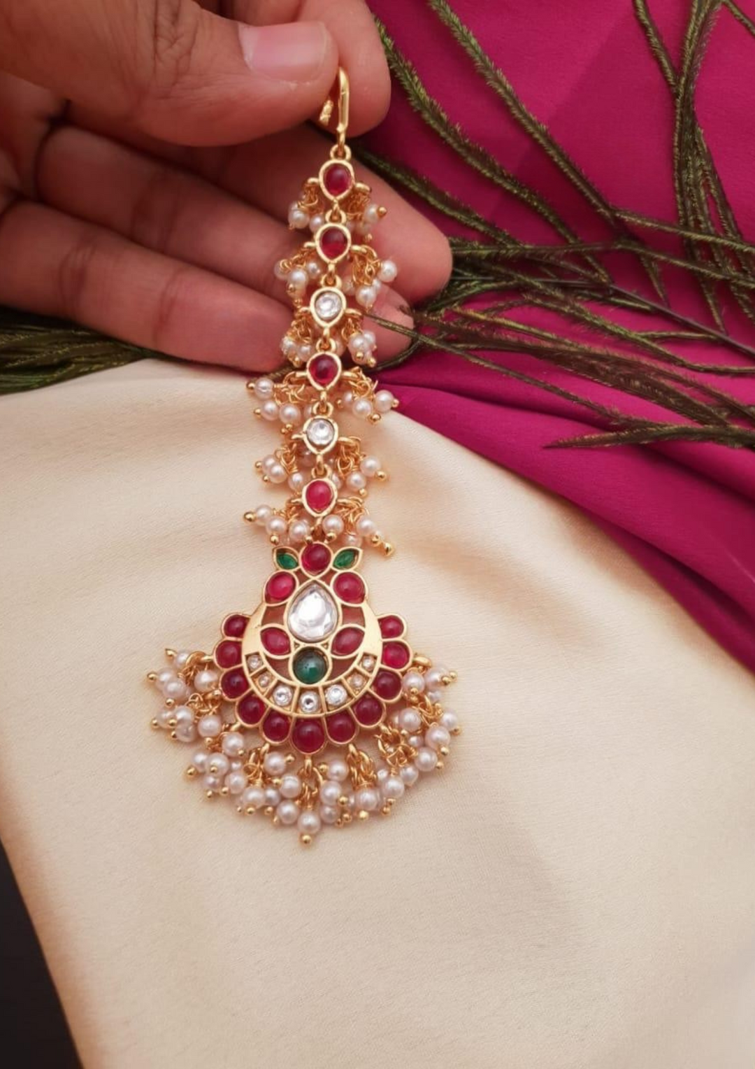 Jadau kundan and beads mangtikka g10650