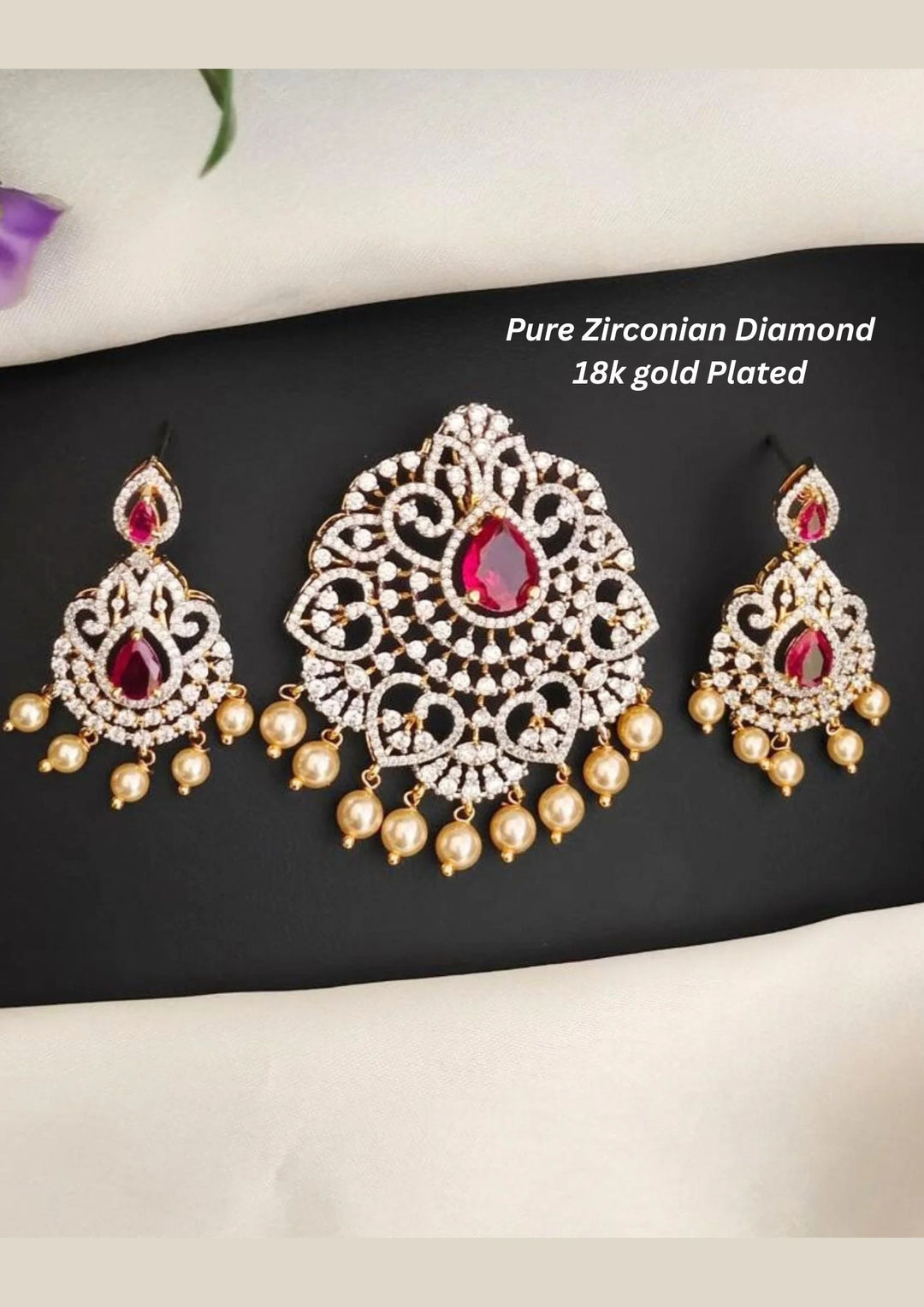 Pure Zirconian Diamond Gold Plated Pendant With Earrings s160021
