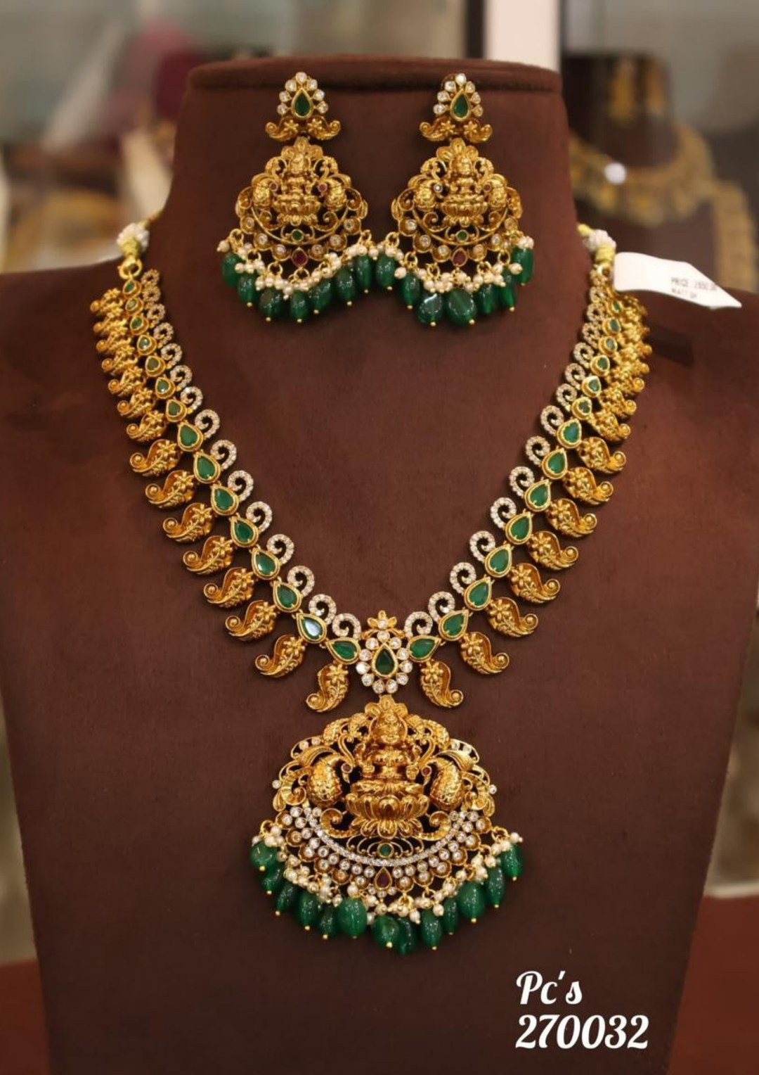 Kundan and beads temple jewelry necklace with earrings pcs 270032