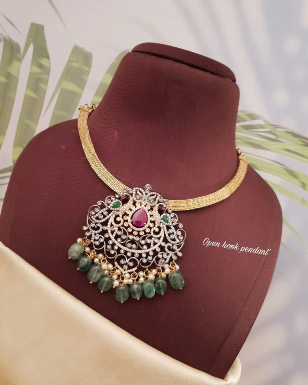 Kundan Detachable Pendant g 101150