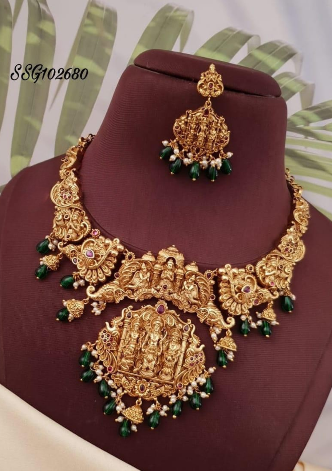 Kundan and beads temple jewelry necklace with earrings ssg 102680