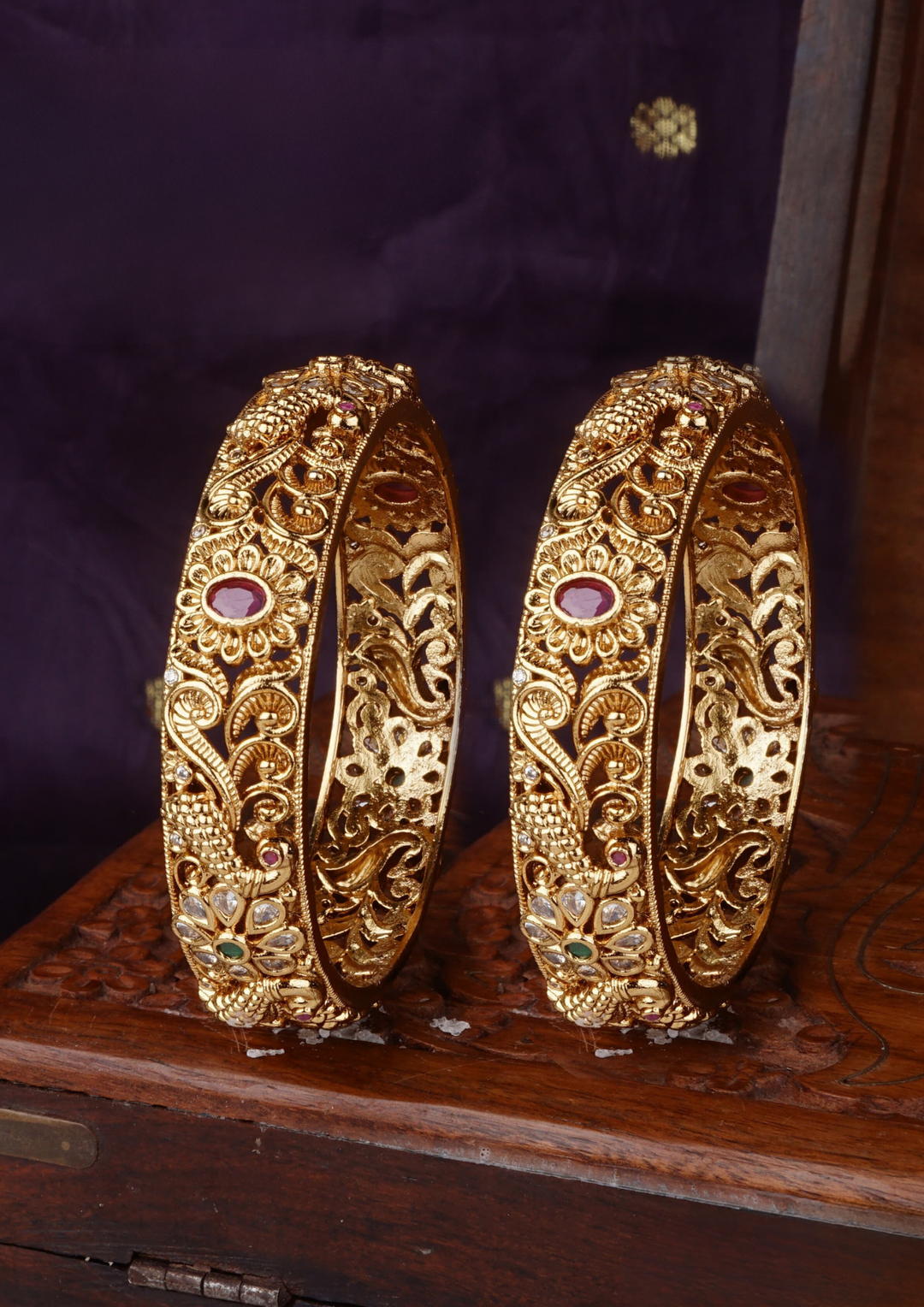 Kundan stone matt finish bangles c107520 (set of 2)