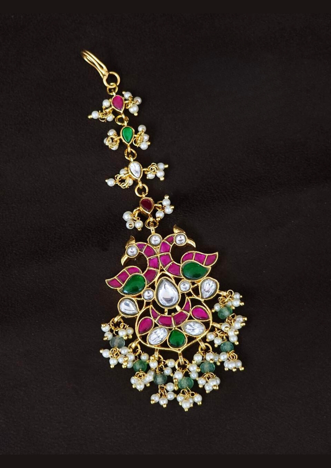 Jadau kundan and beads mangtikka r101000