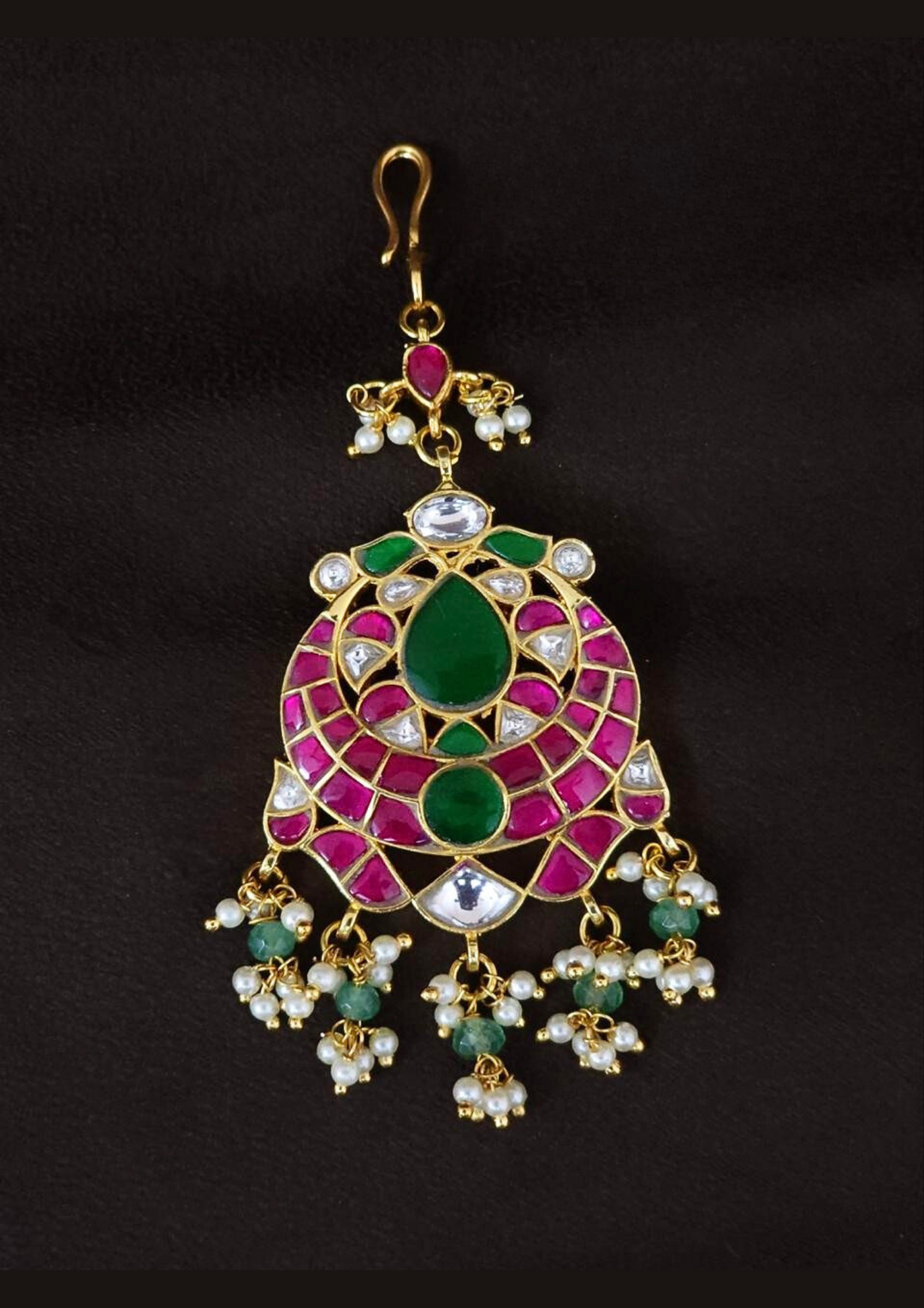 Jadau kundan and beads mangtikka r101250