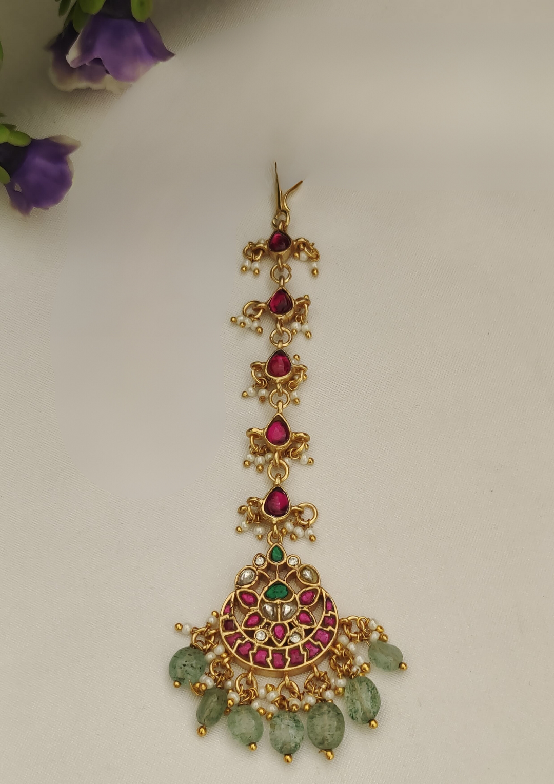 Jadau kundan and beads mangtikka s140501