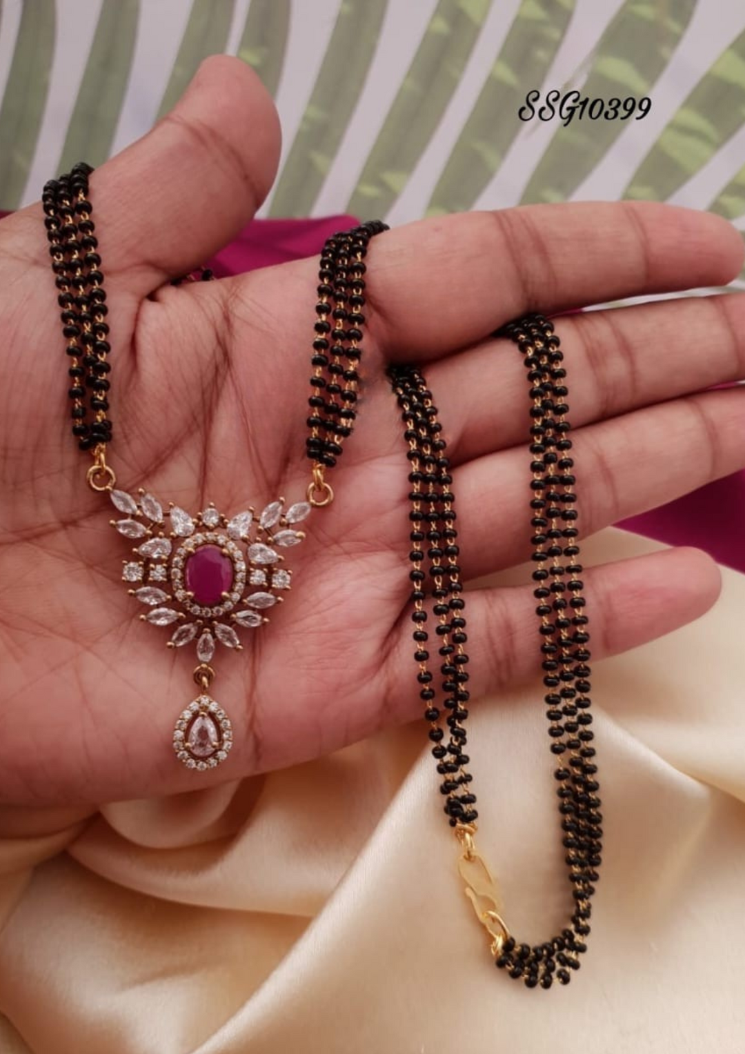 Kundan and black beads mangalsutra ssg 10399