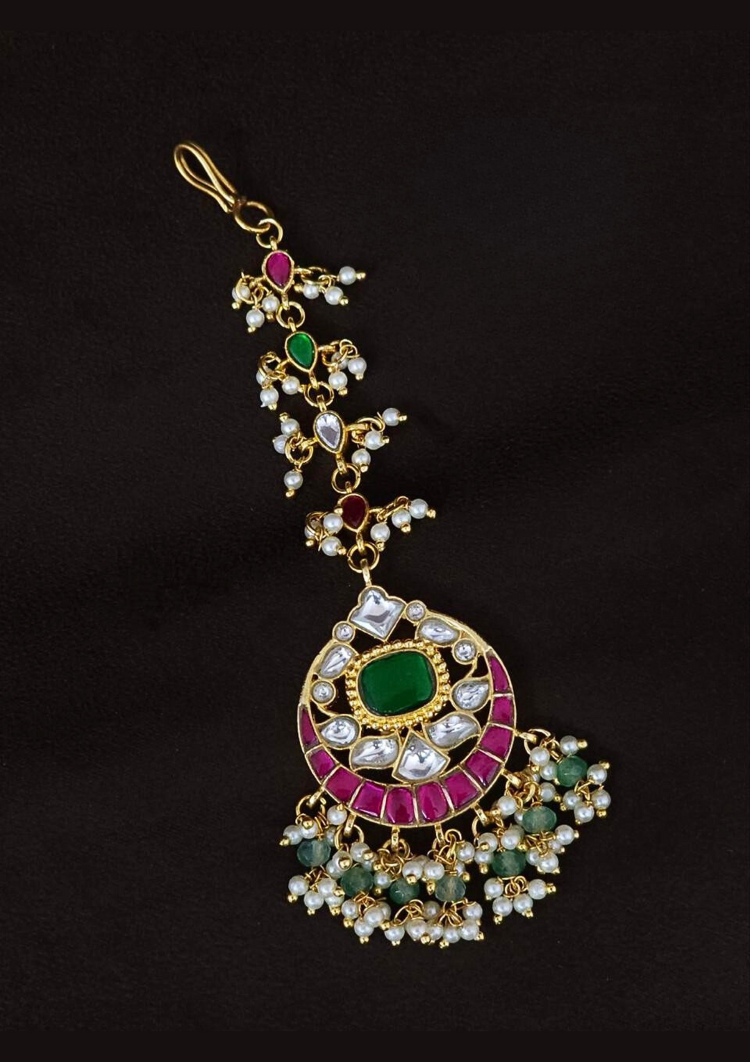 Jadau kundan and beads mangtikka r10780
