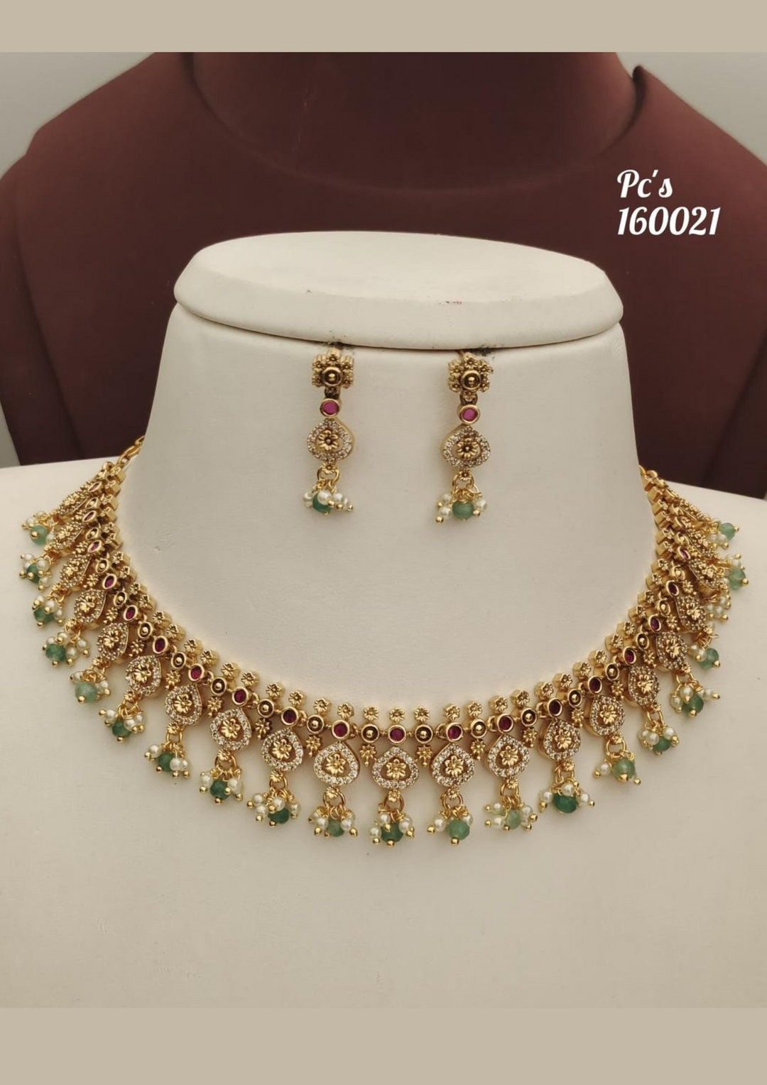 Kundan and beads necklace with earrings pcs 160021