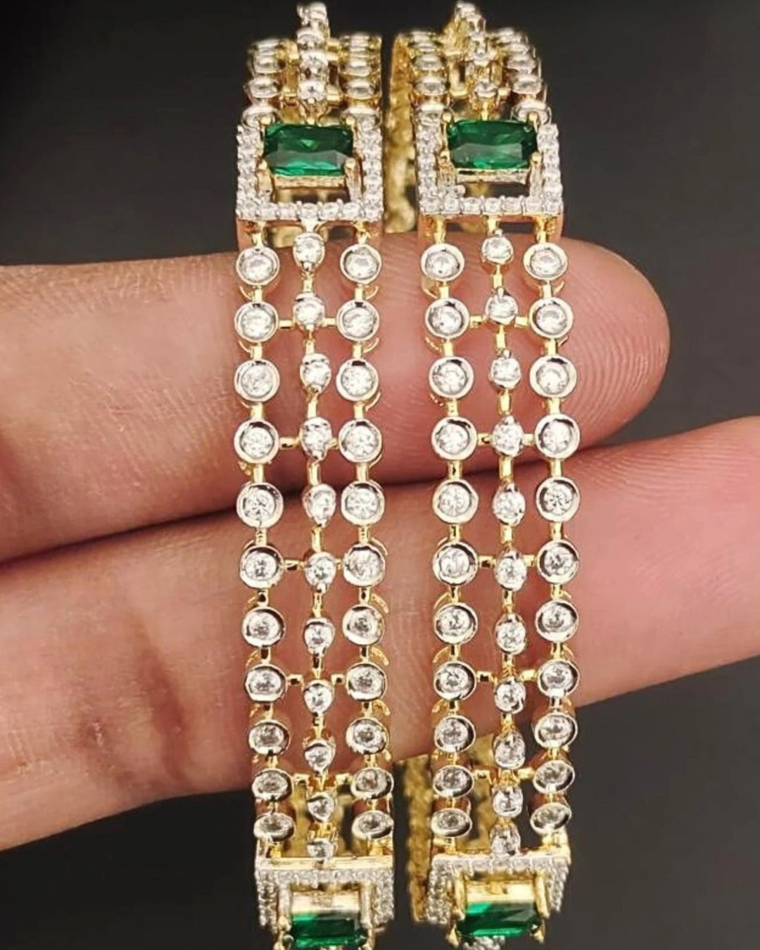 Pure Zirconian Diamond  Bangles s140011 (set of 2)