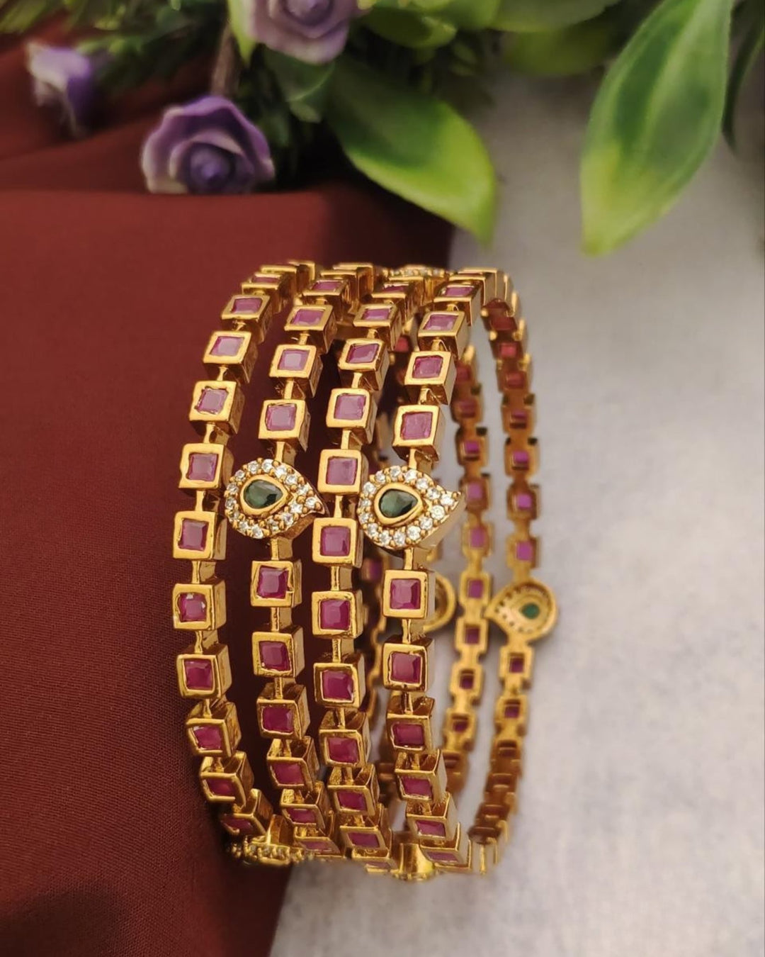 Kundan Bangles s 130058 (set of 4)