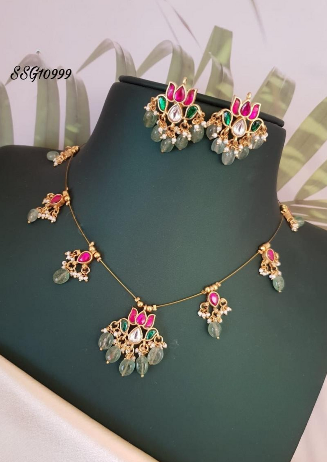 Jadau Kundan and beads necklace with earrings ssg 10999