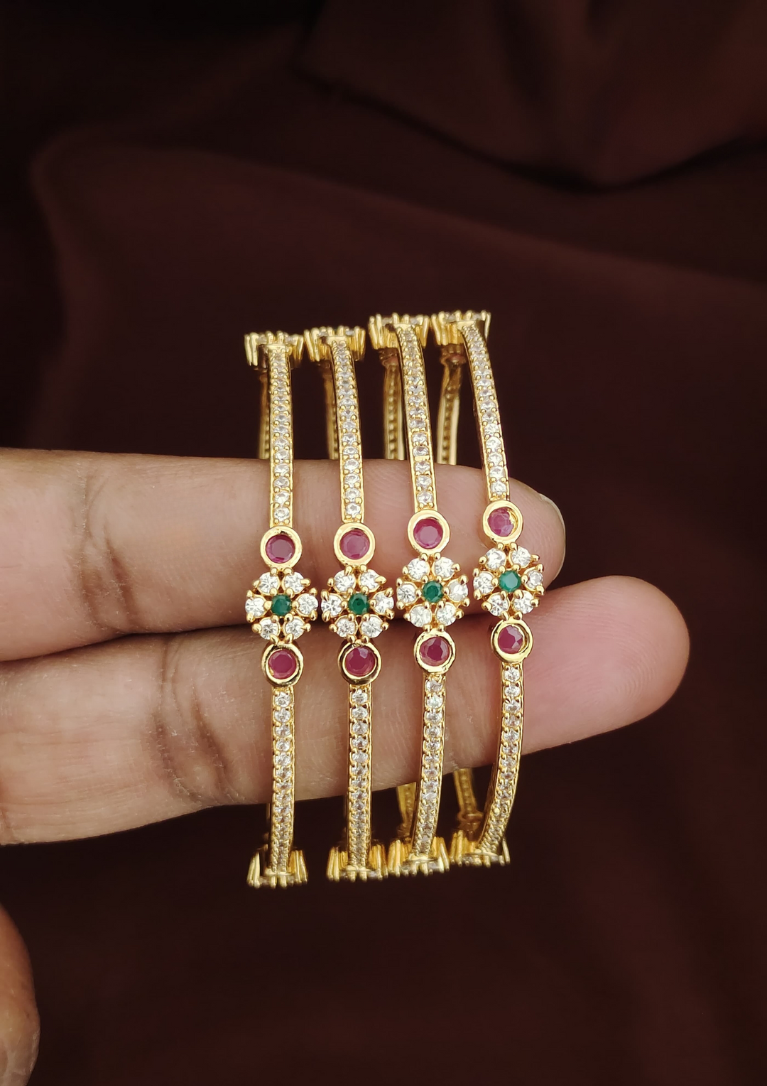 Kundan stone bangles s120058 (set of 4)