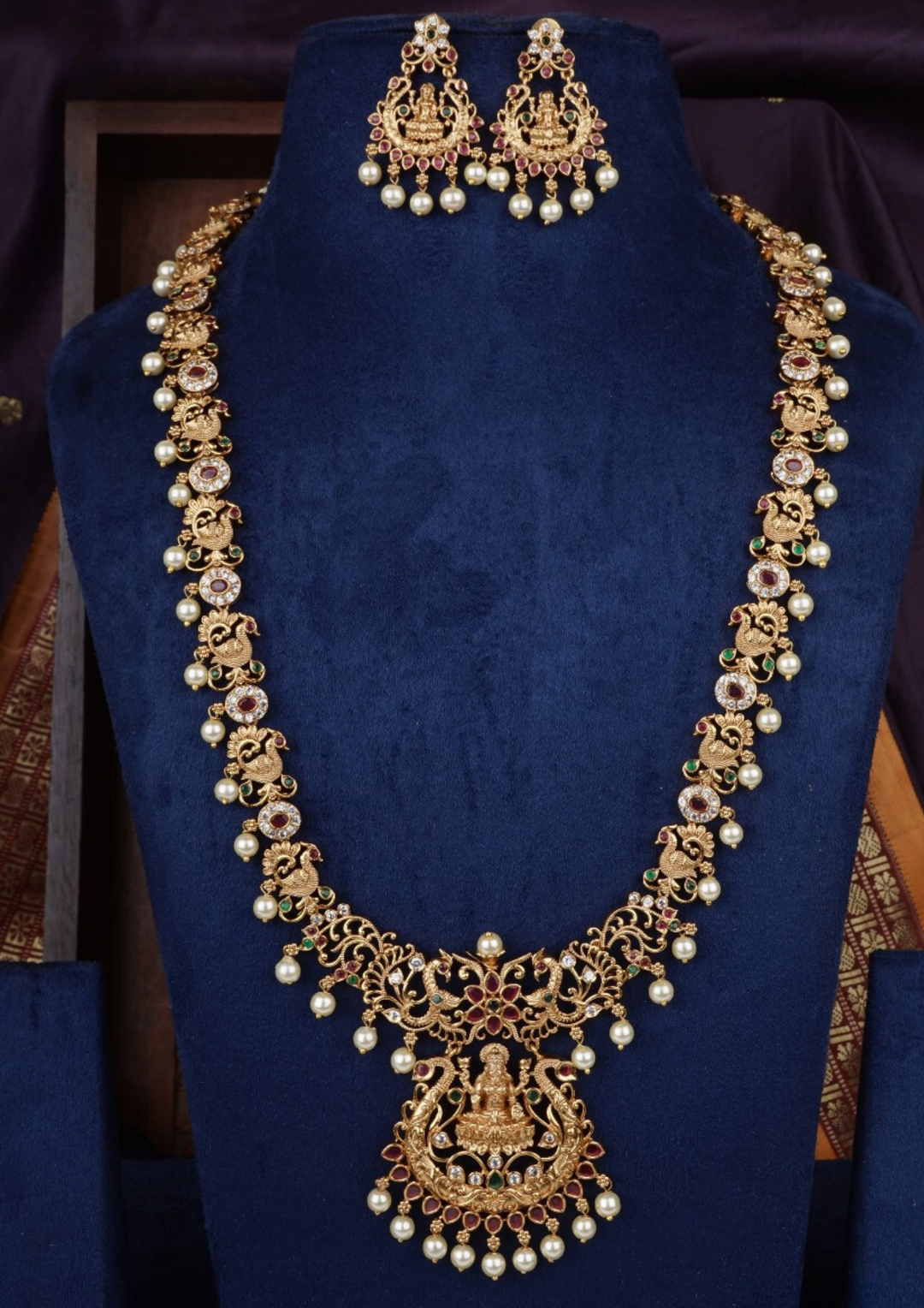Kundan and beads temple jewellery necklace set with earrings lc 1013520