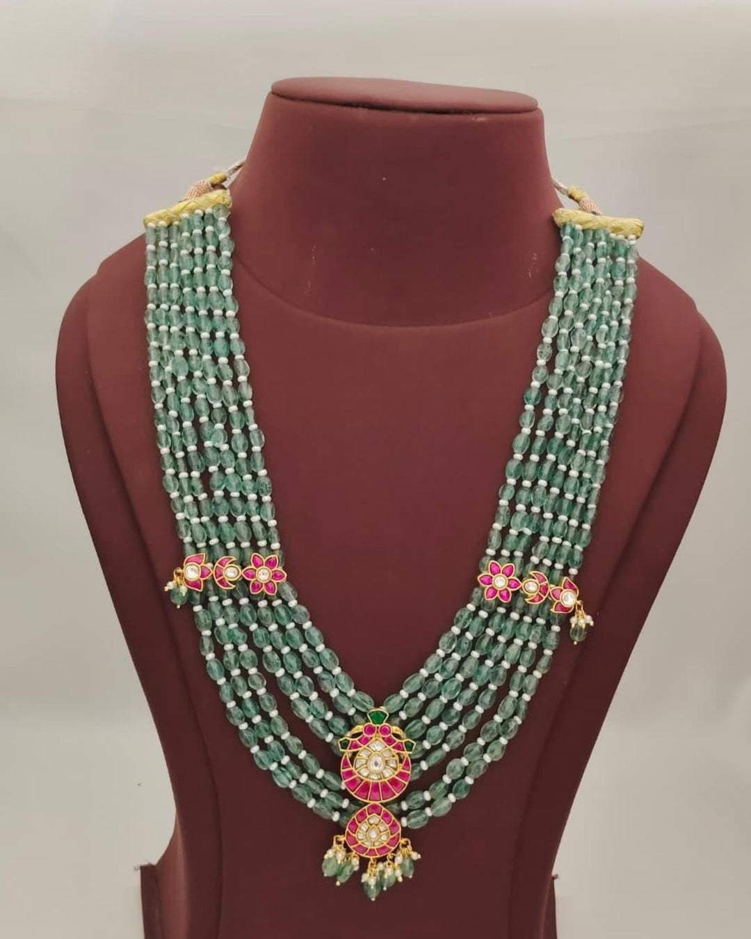Kundan Emerald Beads Necklace s730096