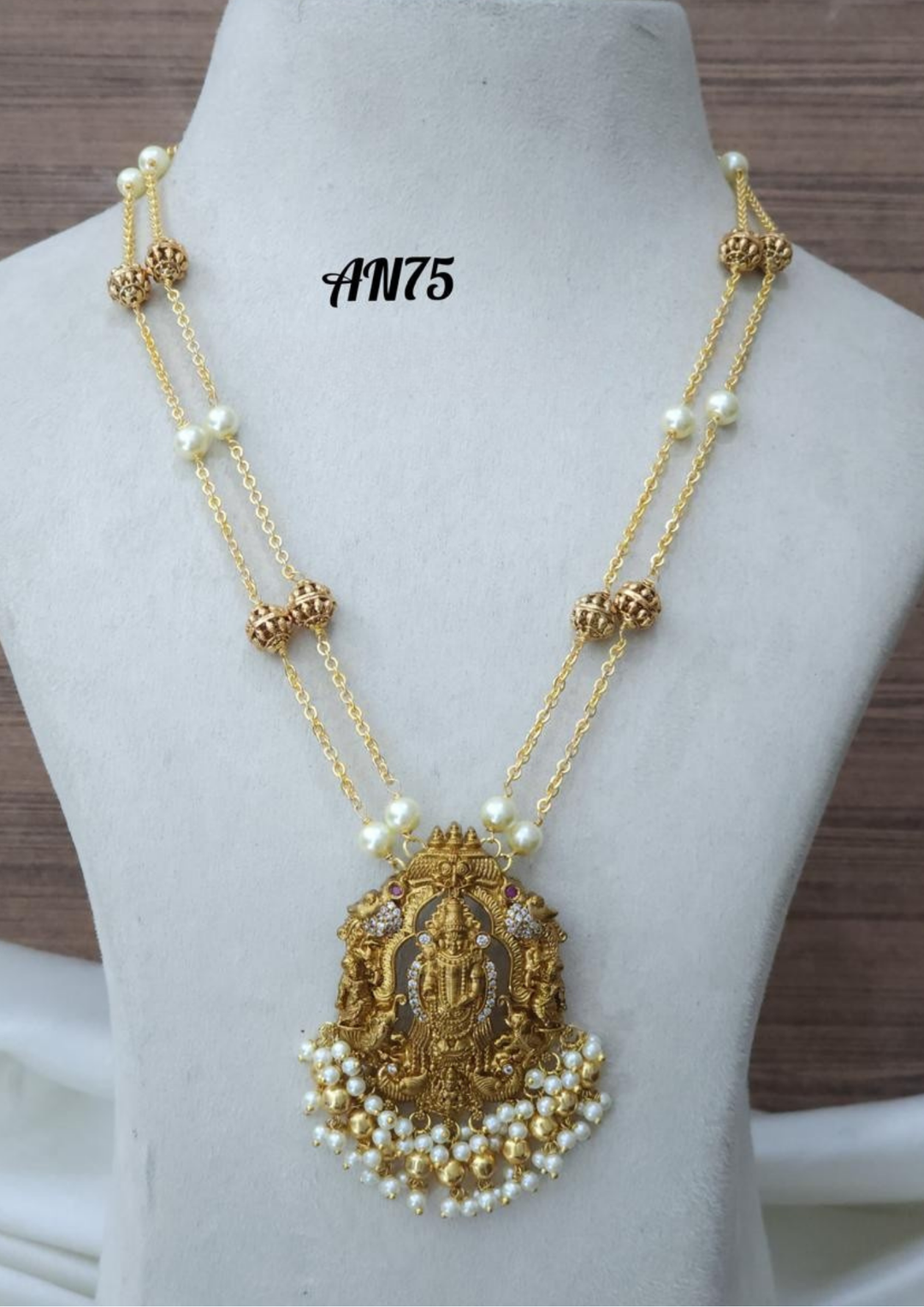 Kundan and beads temple jewelry necklace AN 75
