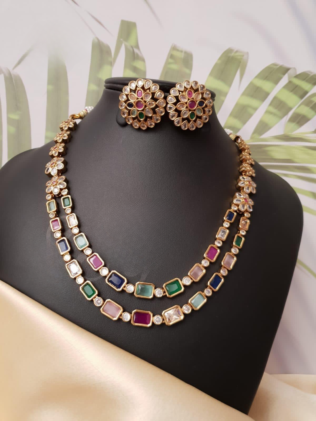 Kundan and beads necklace set with earrings ssg 101250