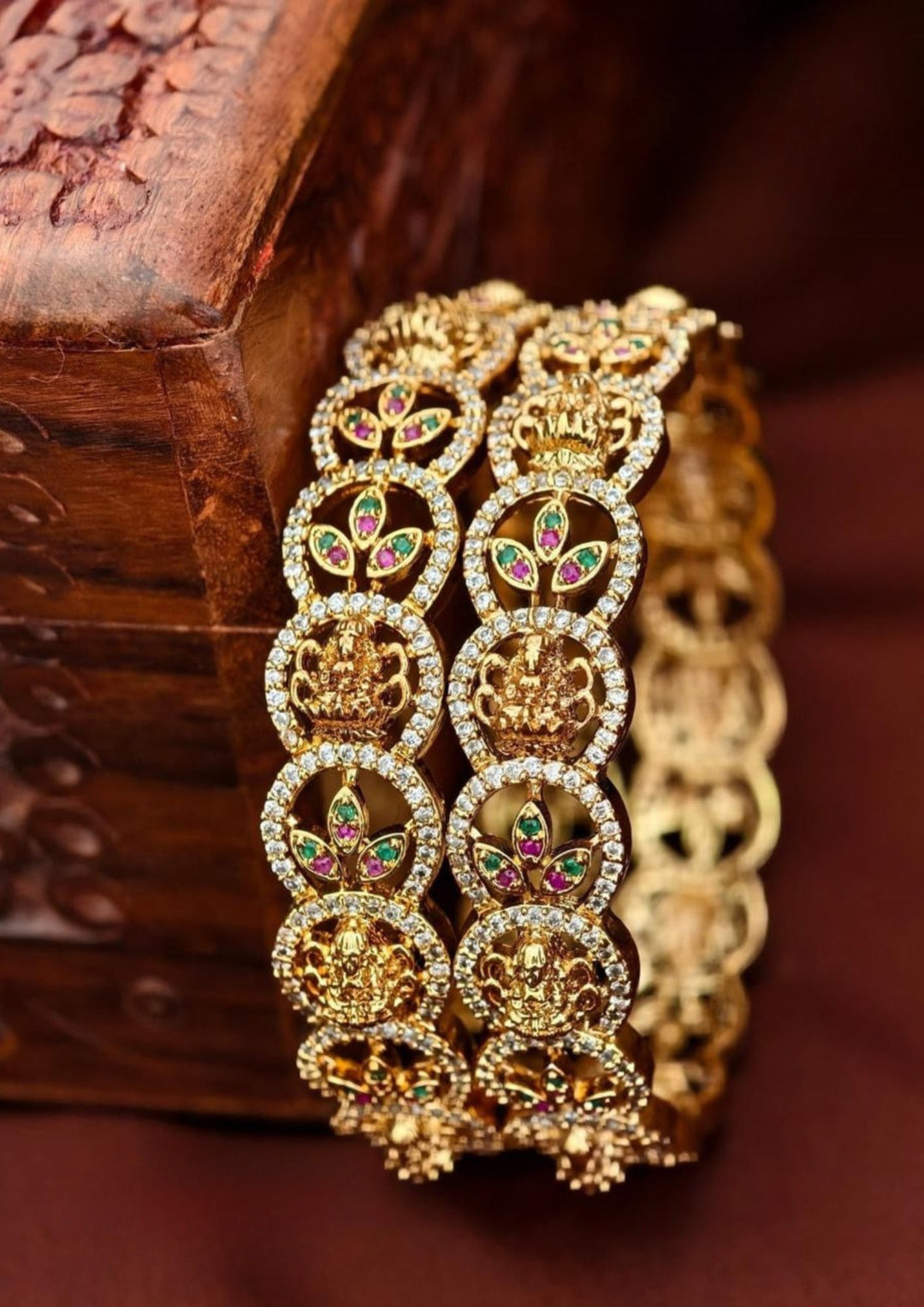 Kundan Temple Bangles s140011
