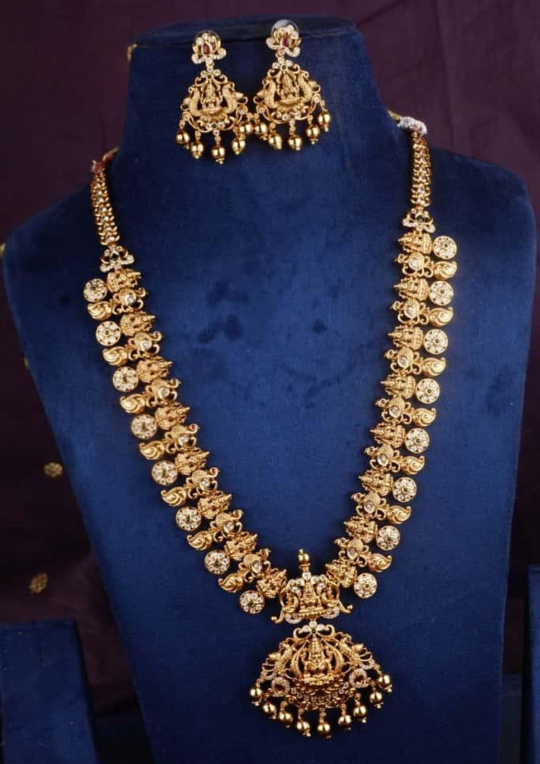 Kundan Temple Matt Necklace with Earrings c1018520