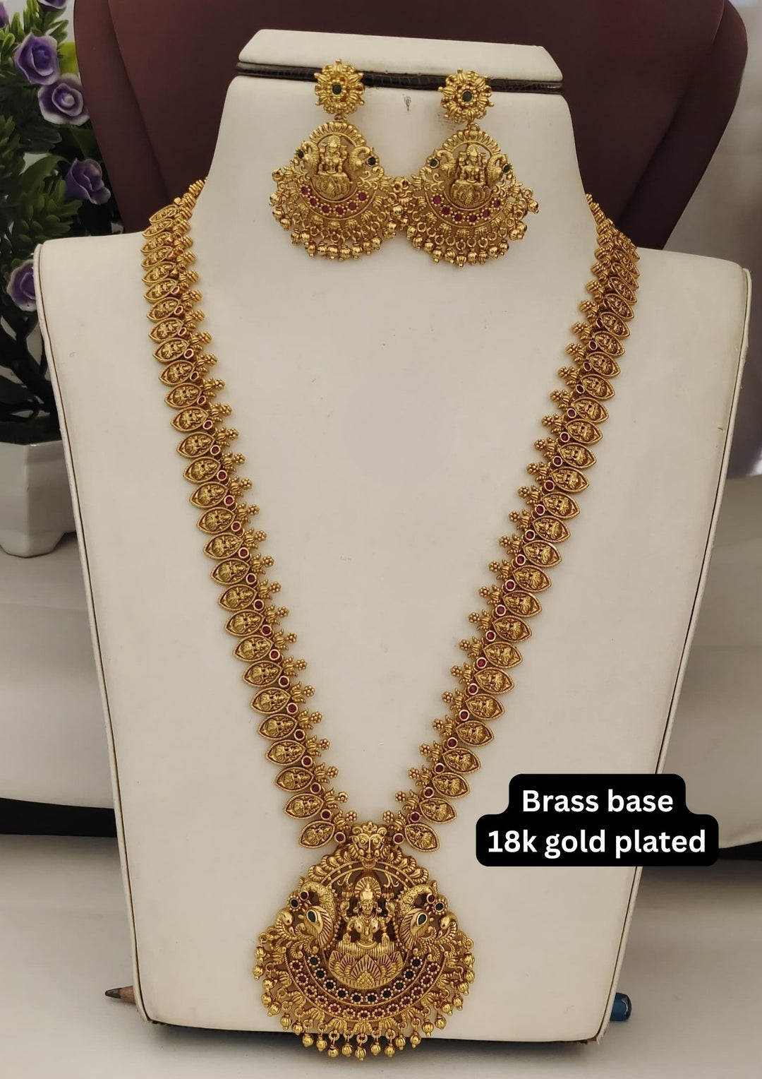 Kundan Temple Necklace with Earrings s220081