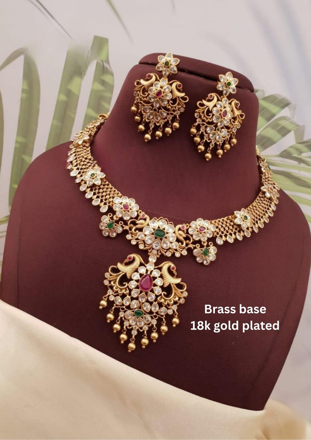 Kundan Necklace with Earrings g102120