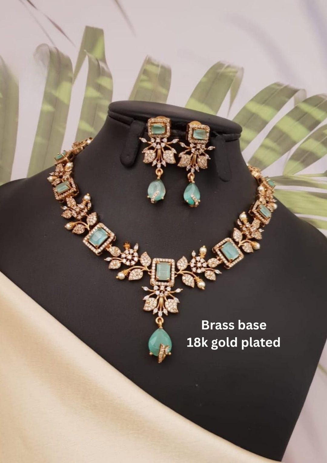 Kundan Brass Base Necklace With Earrings  g101160