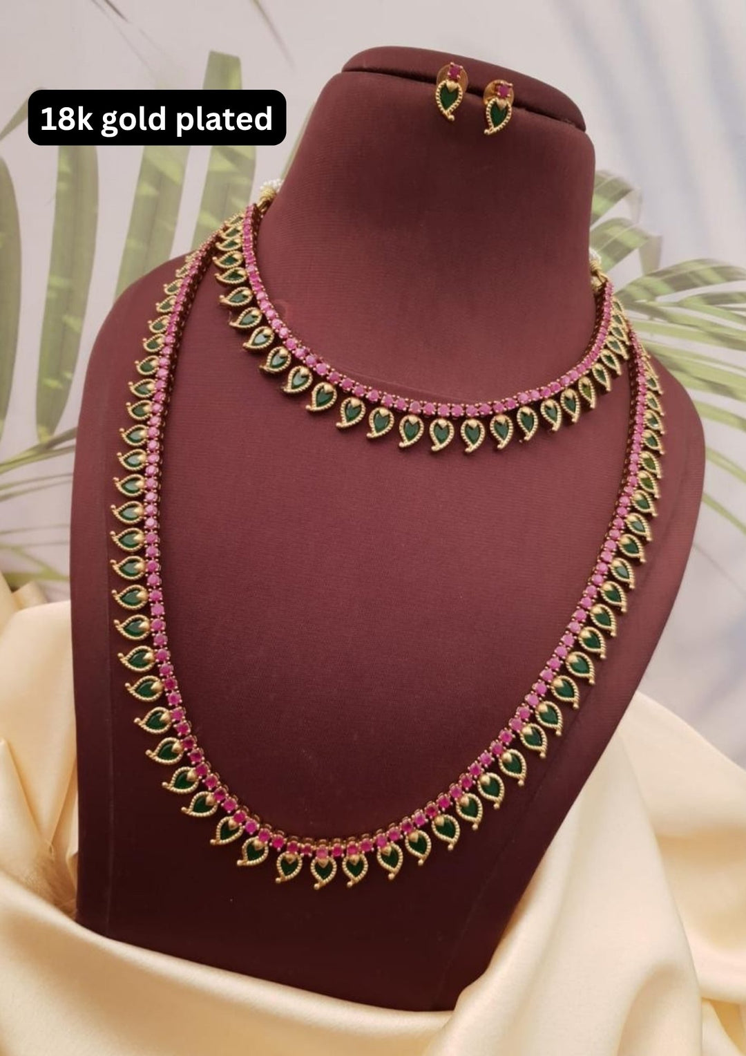 Kundan Necklace with Earrings g102150