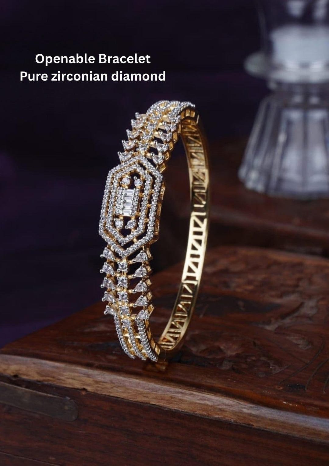 Pure Zirconian Diamond Openable Bracelet c105520