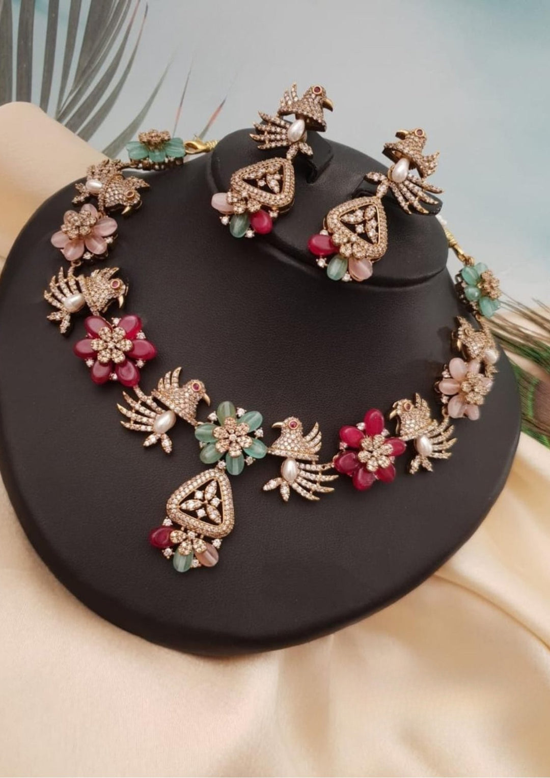 Kundan Stone Necklace With Earrings g102050