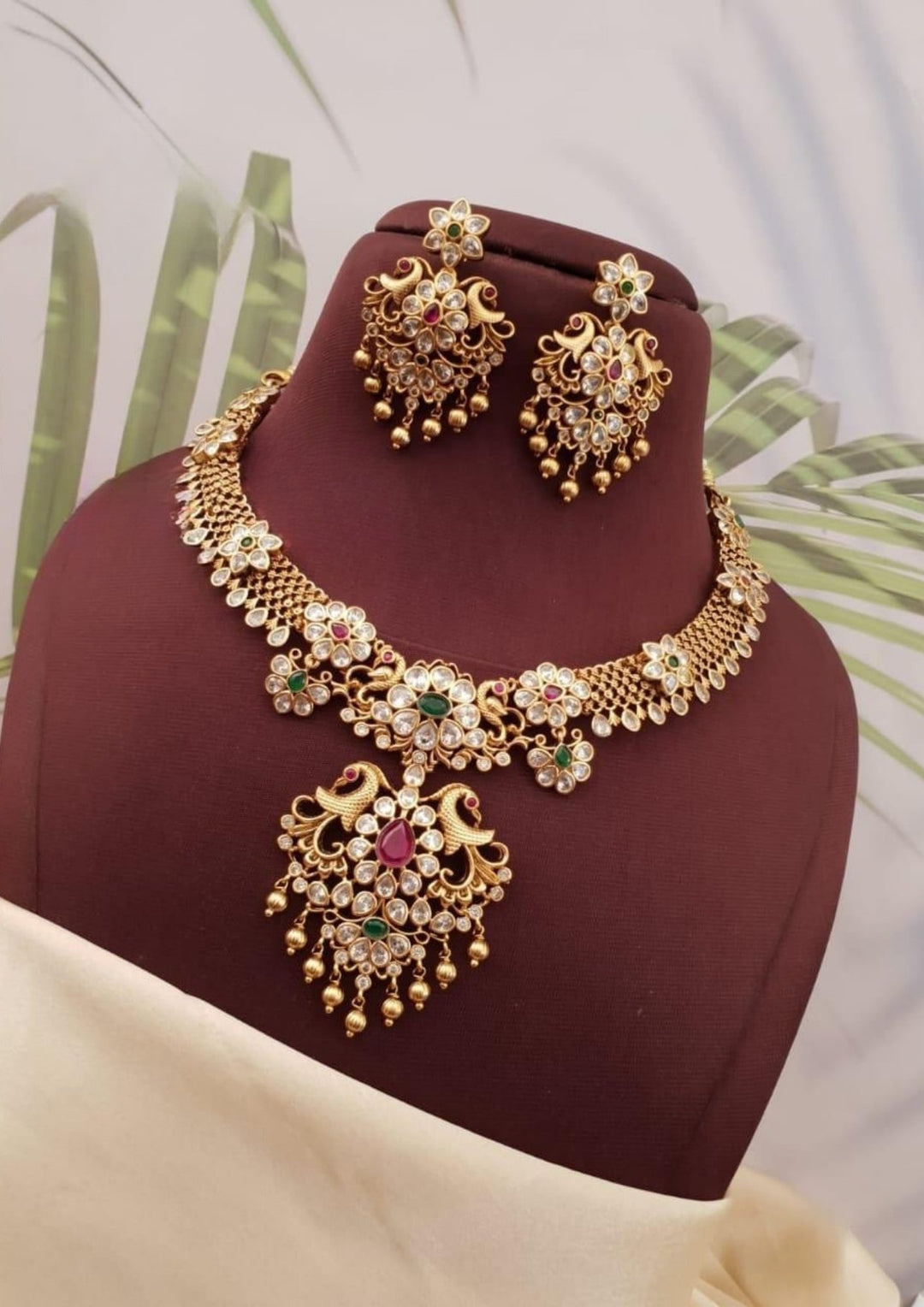 Kundan Necklace with Earrings s102120
