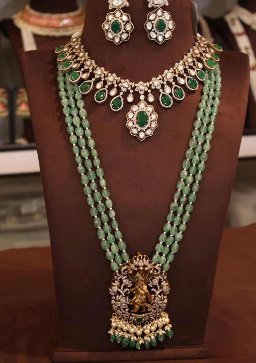 Kundan and Beads Temple Necklace with Earrings s850058