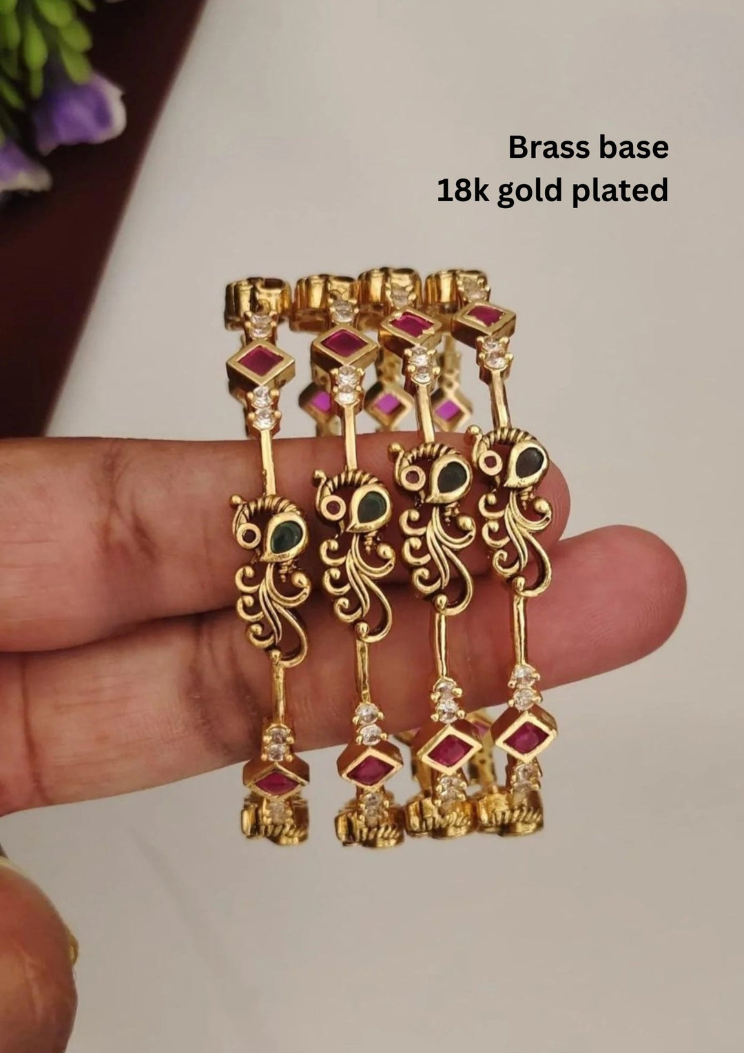 Kundan Stone Bangles s100057 (Set of 4)