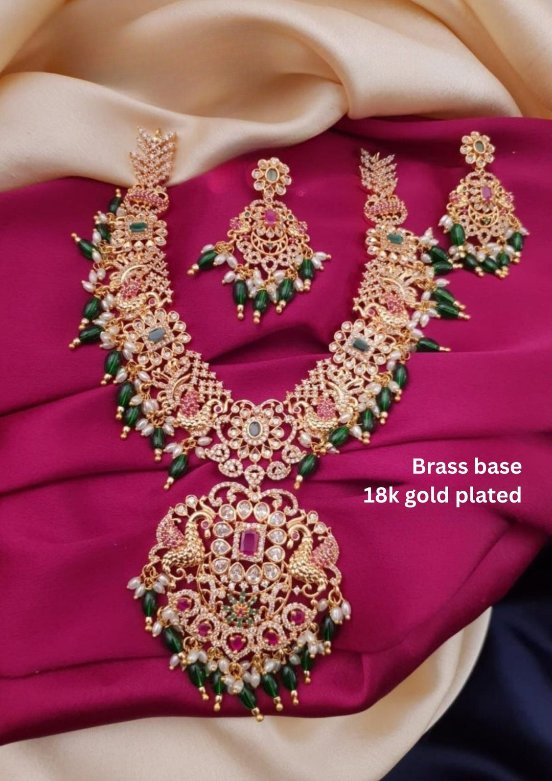 Kundan Necklace with Earrings g 101699