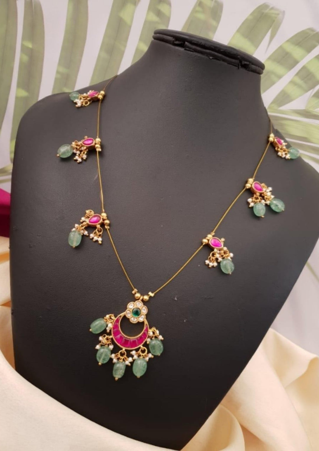 Kundan stone Necklace with Earrings g10799